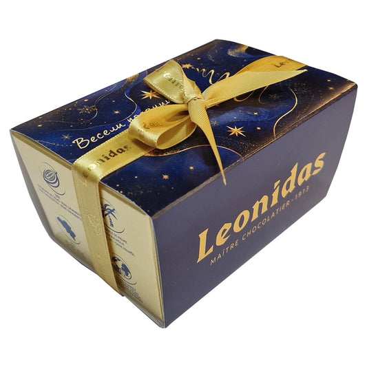 син коледен балотин 250гр. пралини Leonidas